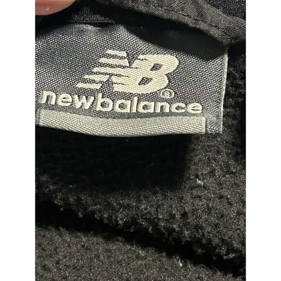 New Balance Men’s Black Quilted/Fleece Jacket with Hood Medium - Picture 6 of 10